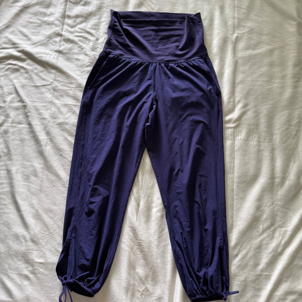 Lululemon Om Pants Purple High Rise Yoga Joggers Adjustable Hem Size 6 - Picture 3 of 12
